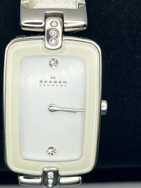 Vintage Skagen Denmark  Rare Women Watch Hiromichi Konno Special Edition Working